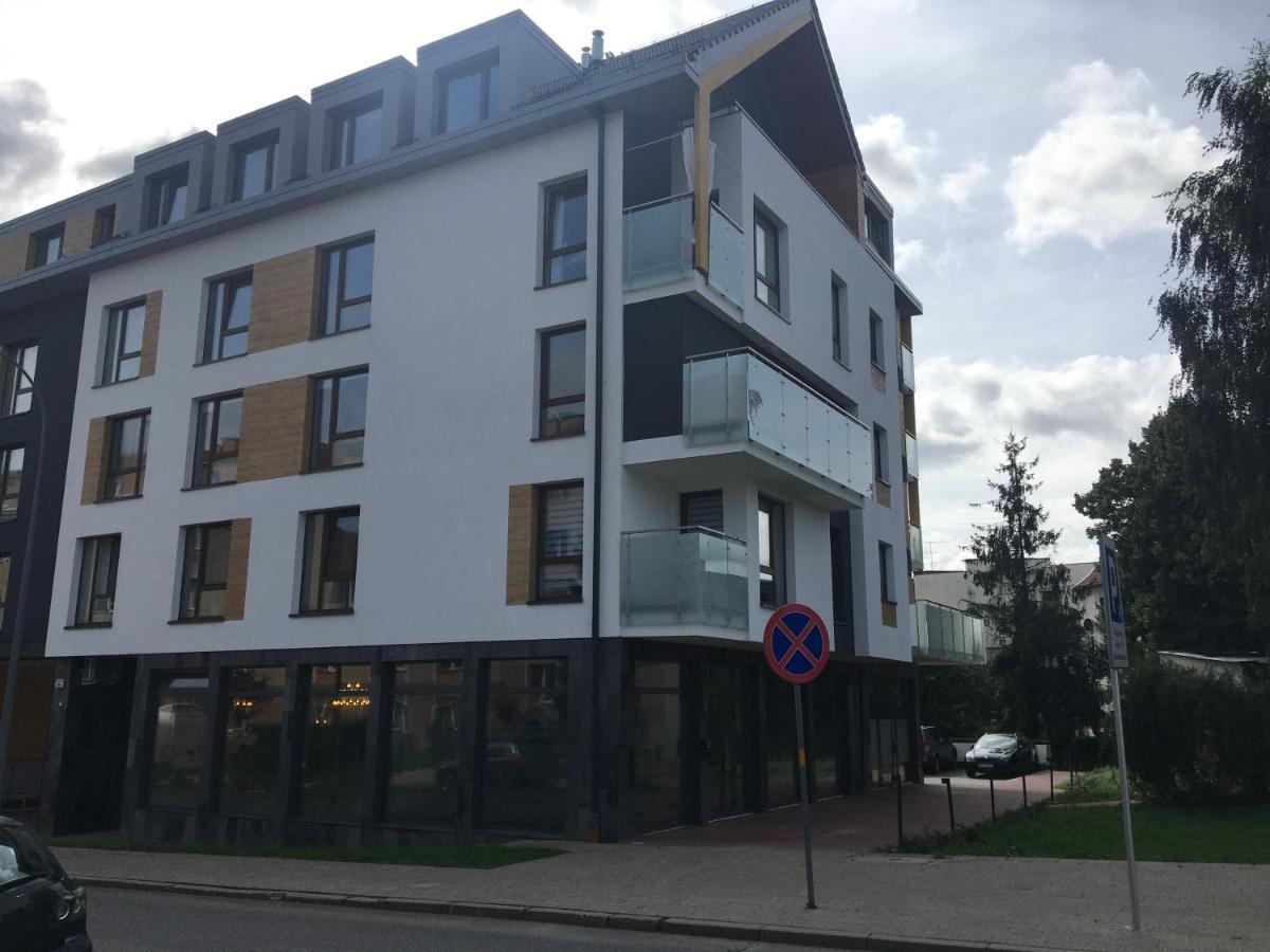 Apartament Marine Holiday Elblag - Winda -Parking W Hali Garazowej -Gratis -Business Stays Экстерьер фото
