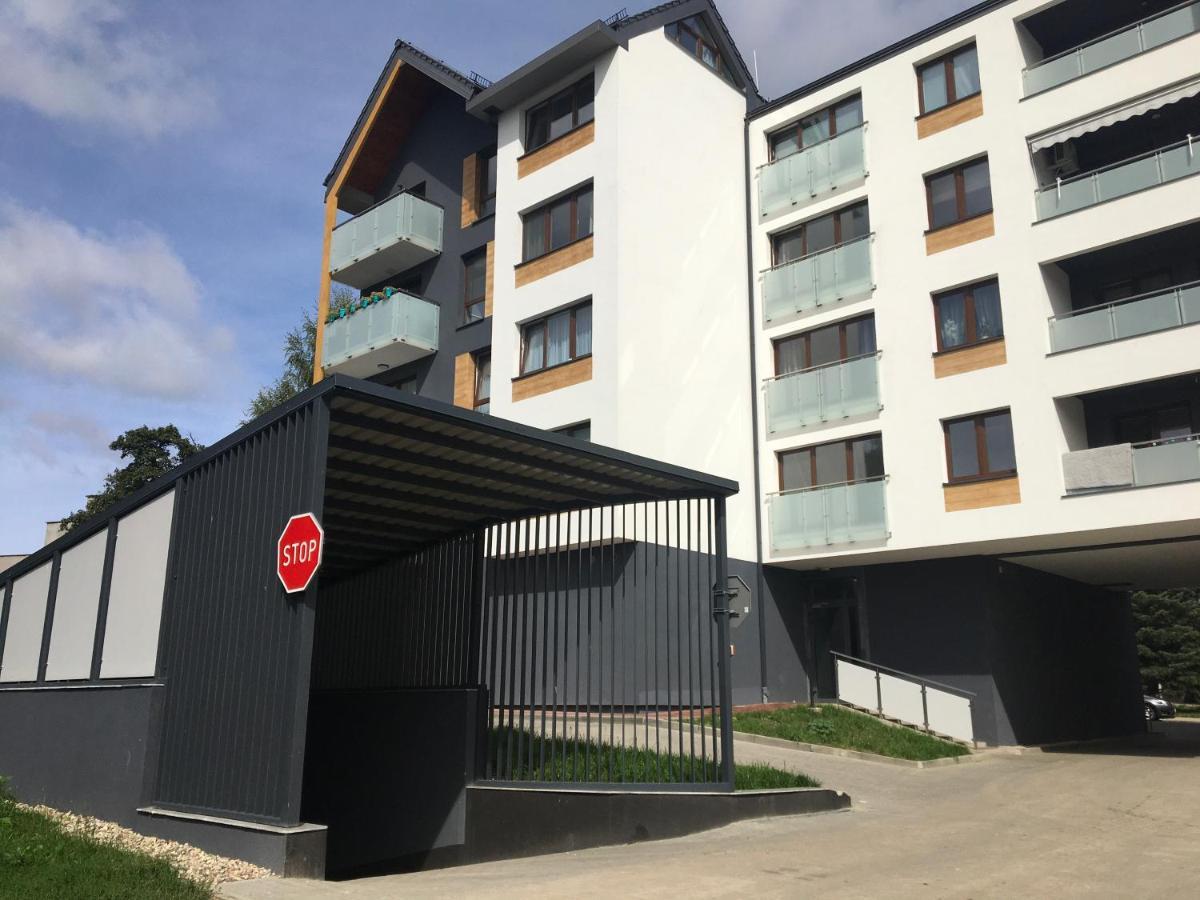 Apartament Marine Holiday Elblag - Winda -Parking W Hali Garazowej -Gratis -Business Stays Экстерьер фото