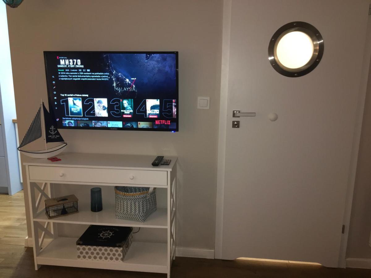 Apartament Marine Holiday Elblag - Winda -Parking W Hali Garazowej -Gratis -Business Stays Экстерьер фото